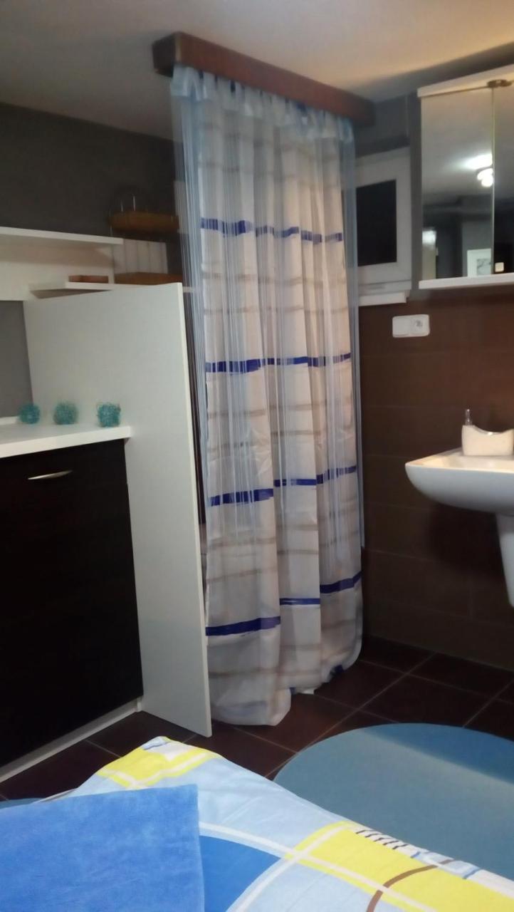 Apartmány MK Nové Hrady Esterno foto